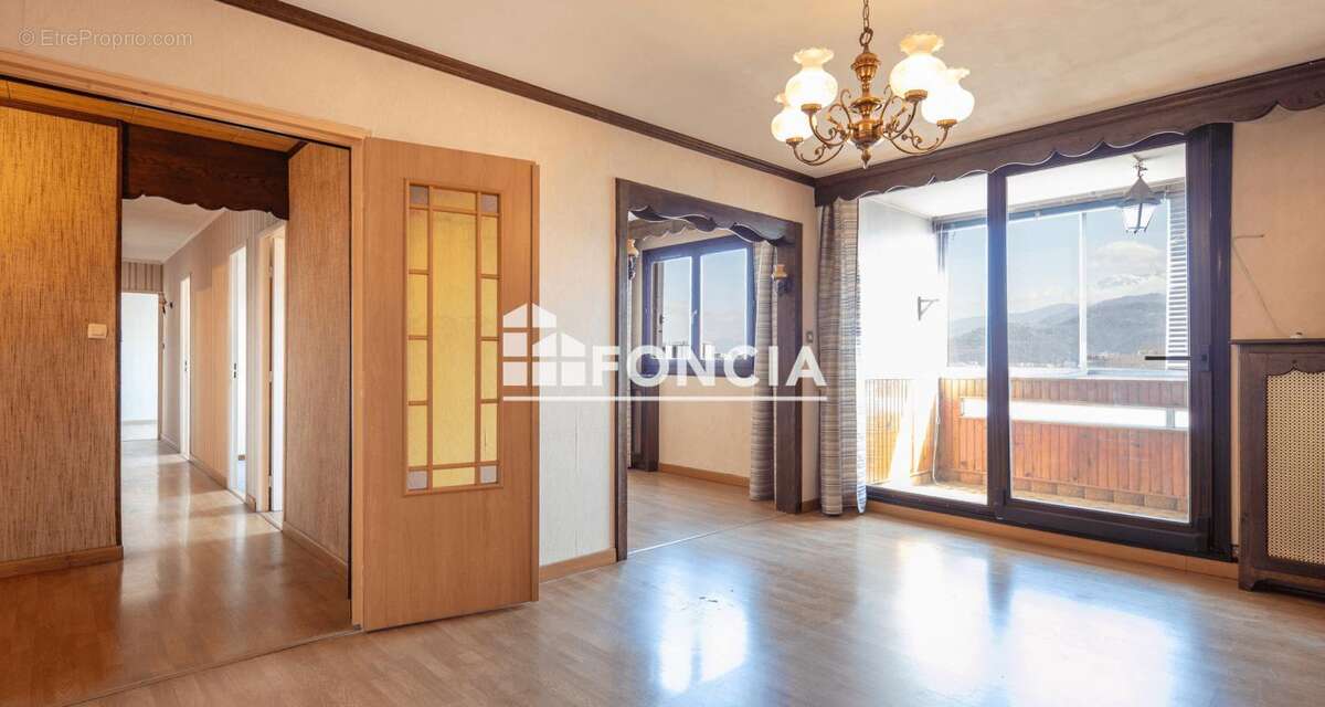 Appartement à ECHIROLLES