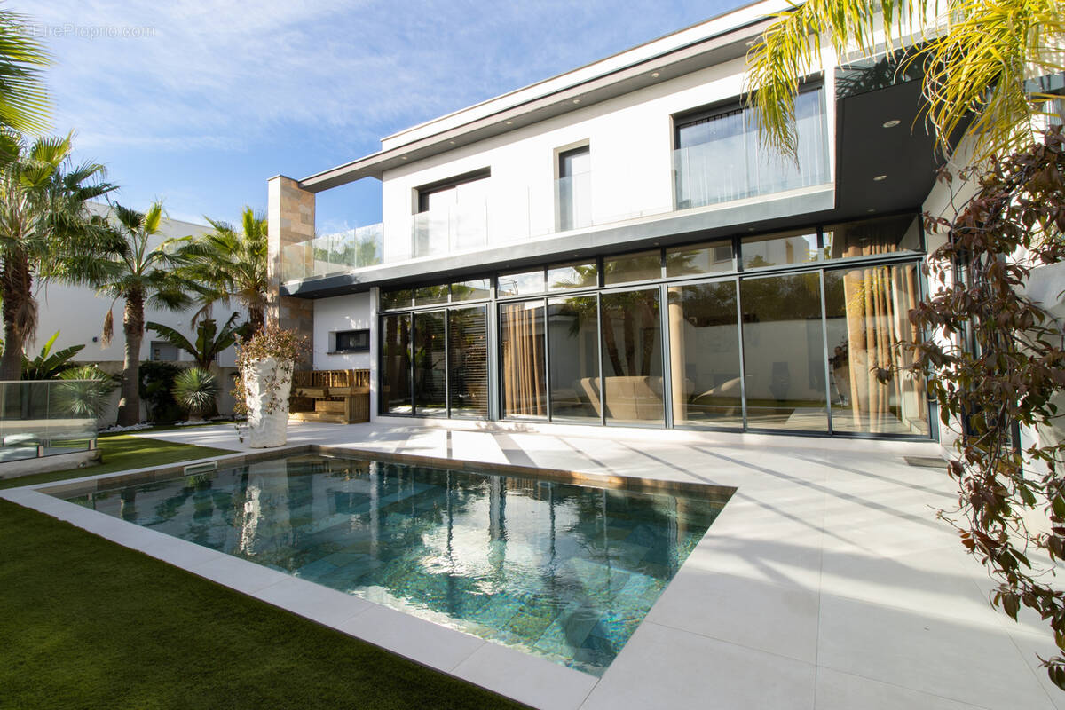 Maison à AGDE