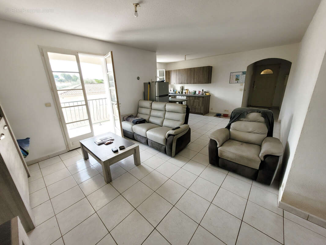 Appartement à FLEURY