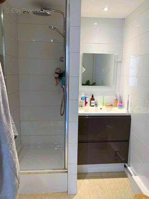 Appartement à NEUVILLE-SUR-SAONE