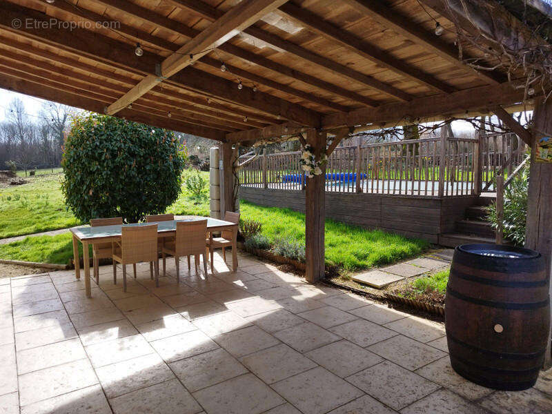 TERRASSE - Maison à LORIGNE