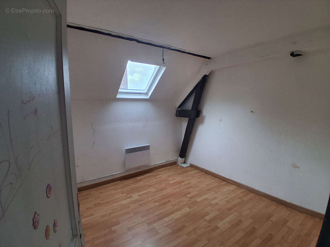 Appartement à VERVINS