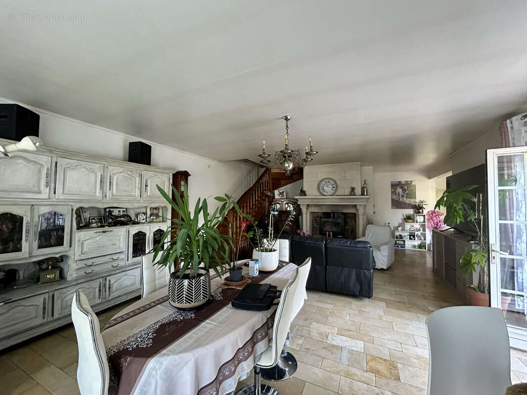 Maison à CANY-BARVILLE