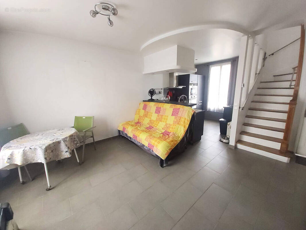 Maison à VILLEMOMBLE