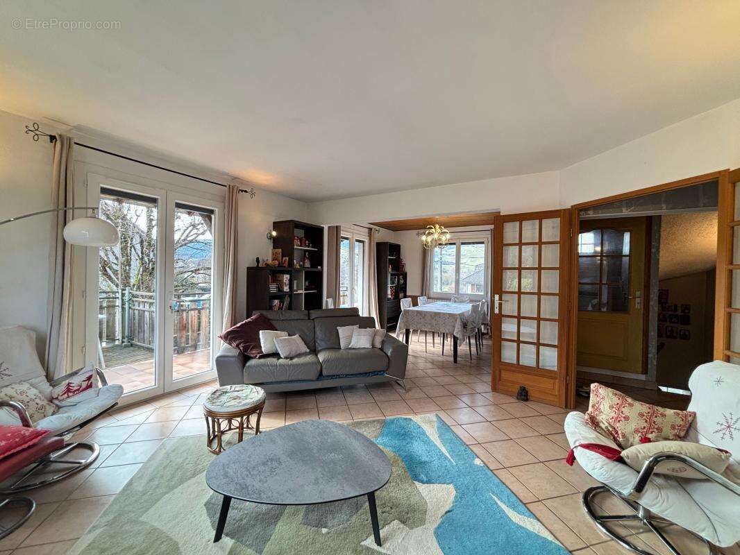 Maison à SAINT-JOSEPH-DE-RIVIERE