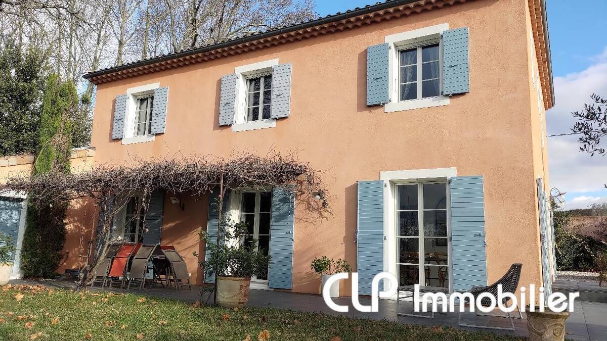 Maison à MONTELIMAR