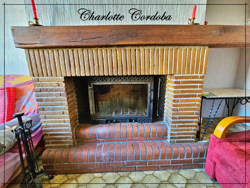 Maison à FEUGAROLLES