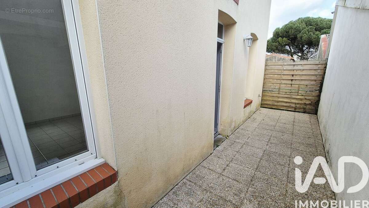 Photo 5 - Maison à YZERNAY