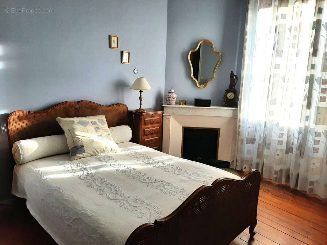 Maison 114 m² à Romans-Sur-Isere  - photo 8