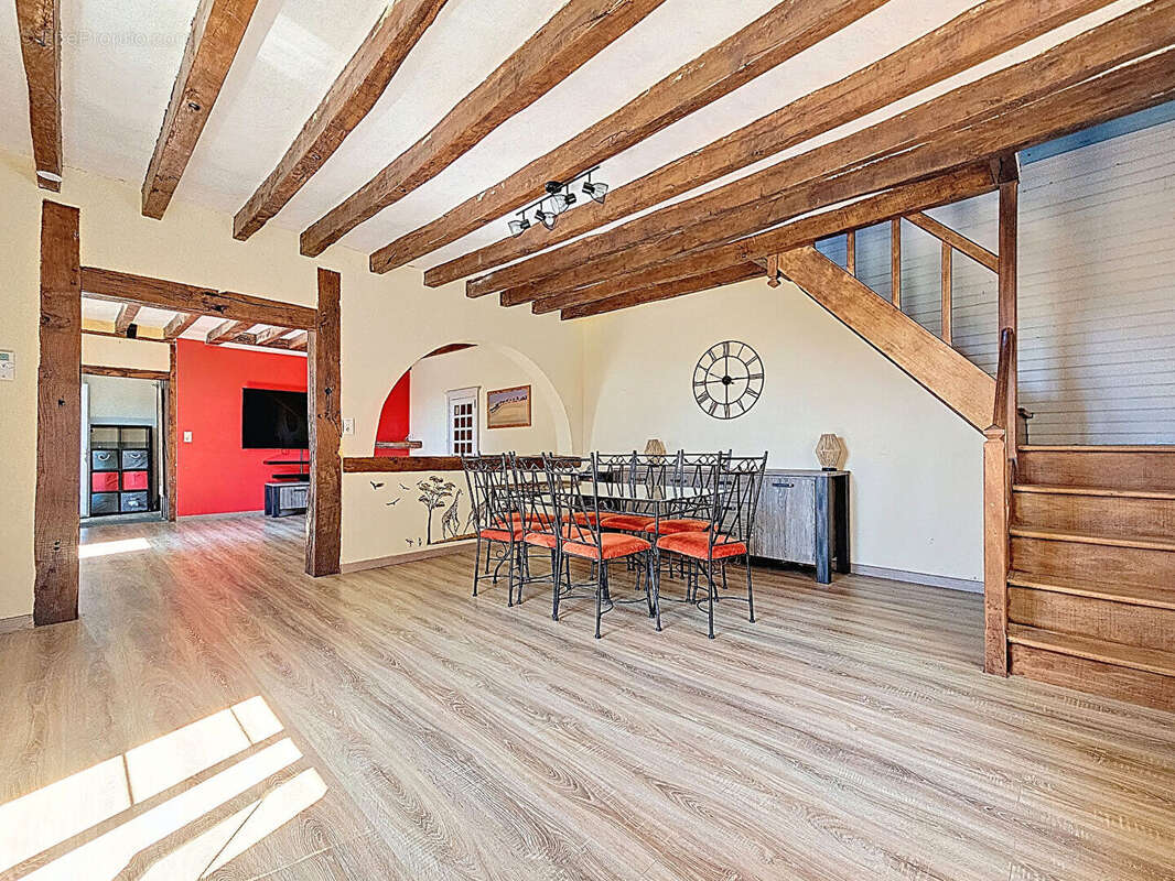 Maison à SAINT-SYLVAIN-D&#039;ANJOU