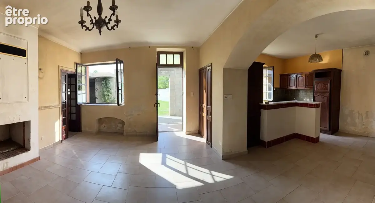 Maison 8 pièces 220 m² à vendre à Mondragon (84430) - photo 3
