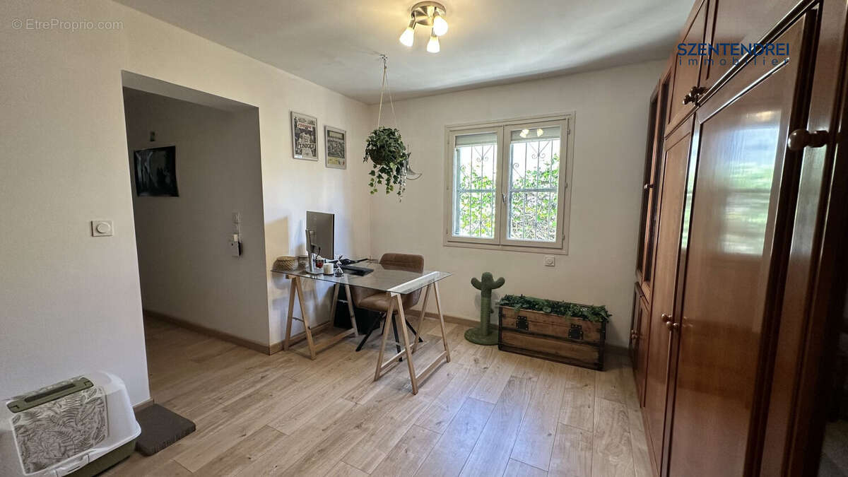 Maison T5 avec grand jardin à Lunel-Viel - Maison à LUNEL-VIEL