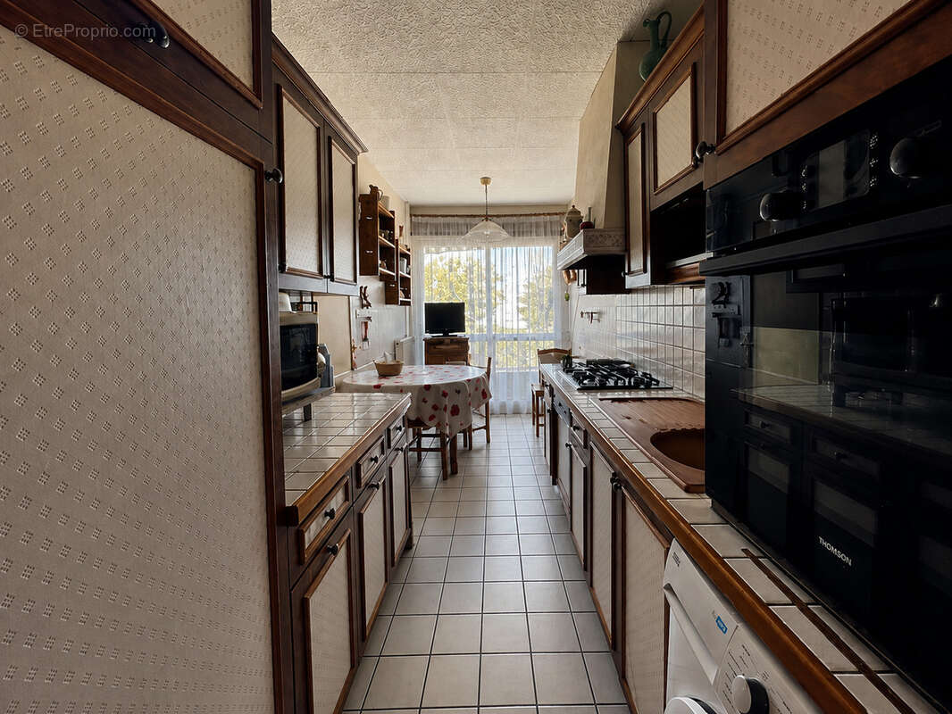Appartement t4 à vendre à cournon d'auvergne - les ducs d'auvergne - photo 2