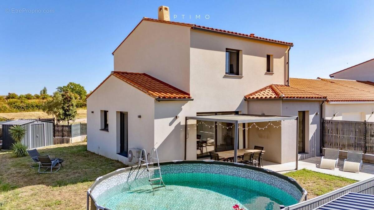 Maison à SAINT-GENIS-DES-FONTAINES