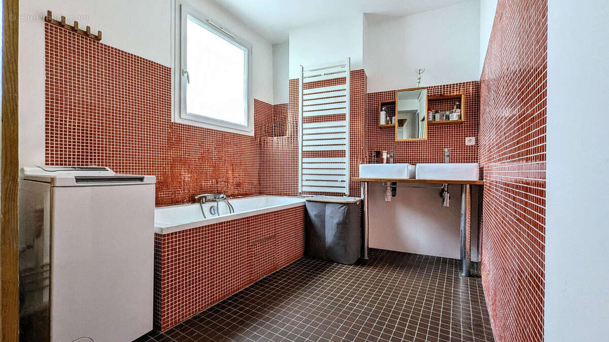 Appartement Duplex Saint Denis 5 pièce(s) 122,72 m2 - photo 7