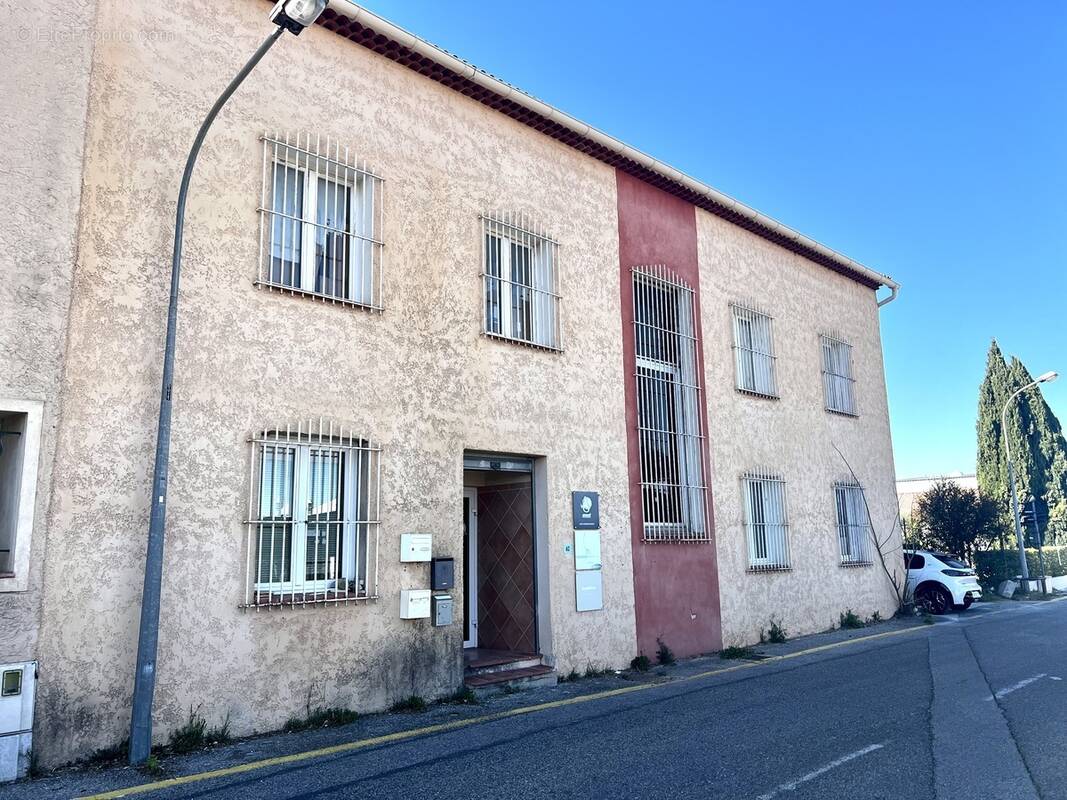 Autre à CUERS