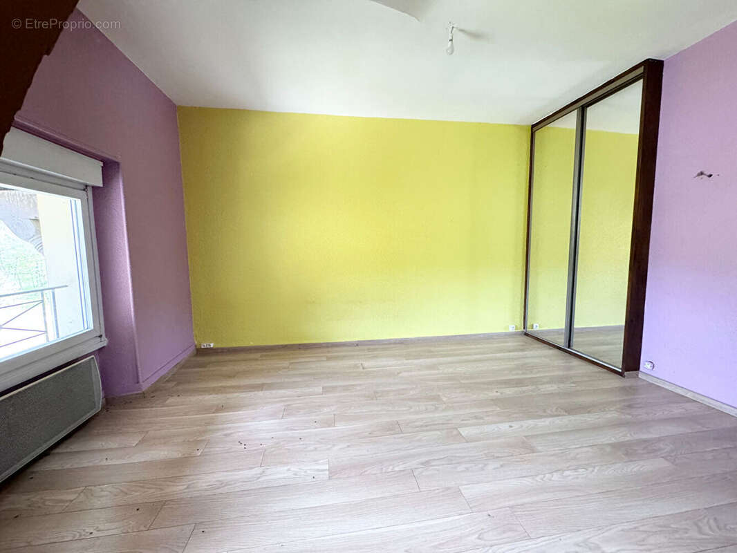 Appartement à VAULNAVEYS-LE-HAUT