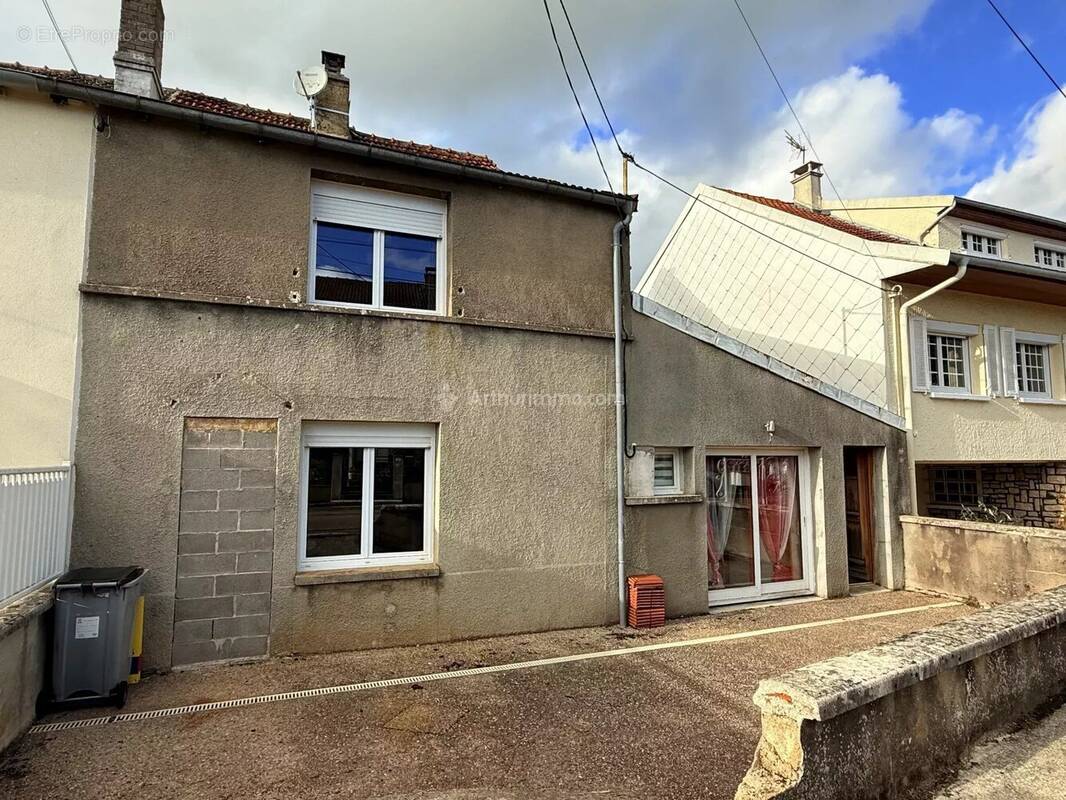 Maison à RIMAUCOURT
