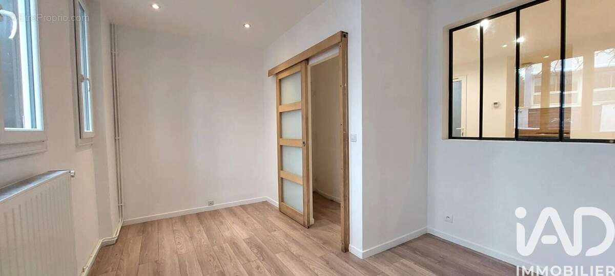 Appartement 32 m² à Fontenay-Sous-Bois  - photo 2