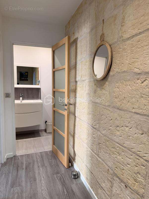 Ravissante maison de ville au coeur de la cité médiévale - photo 21
