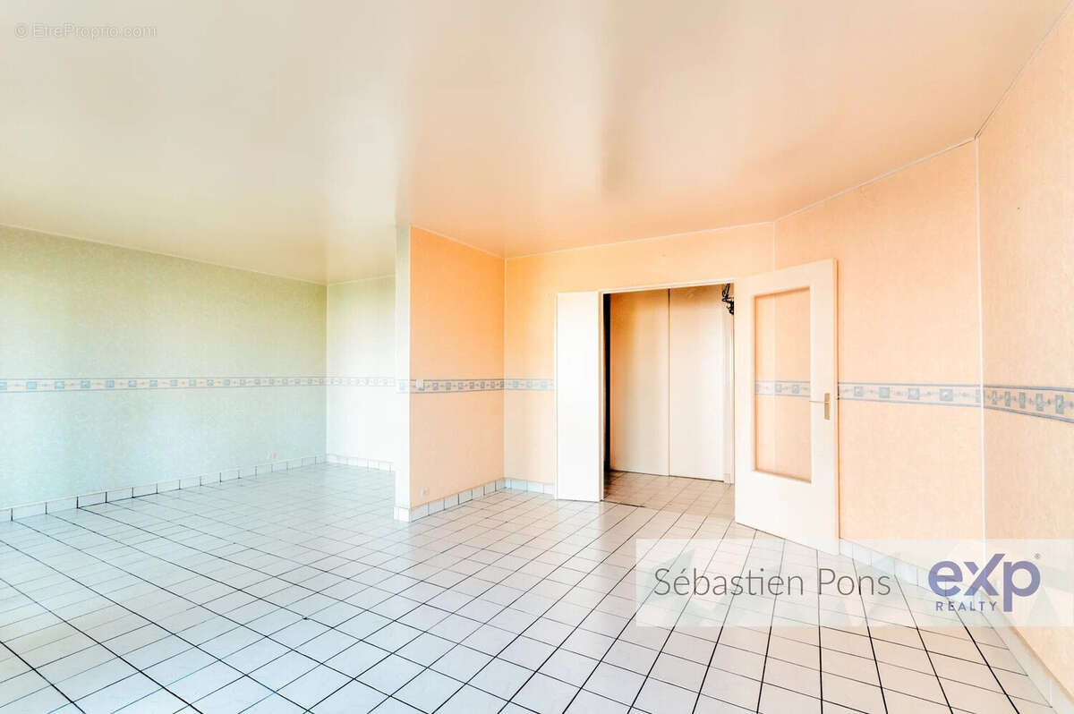 Appartement à VIRY-CHATILLON
