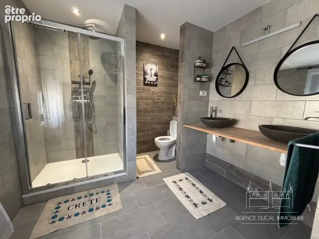 Maison 114 m² à Bourg-Lastic  - photo 2