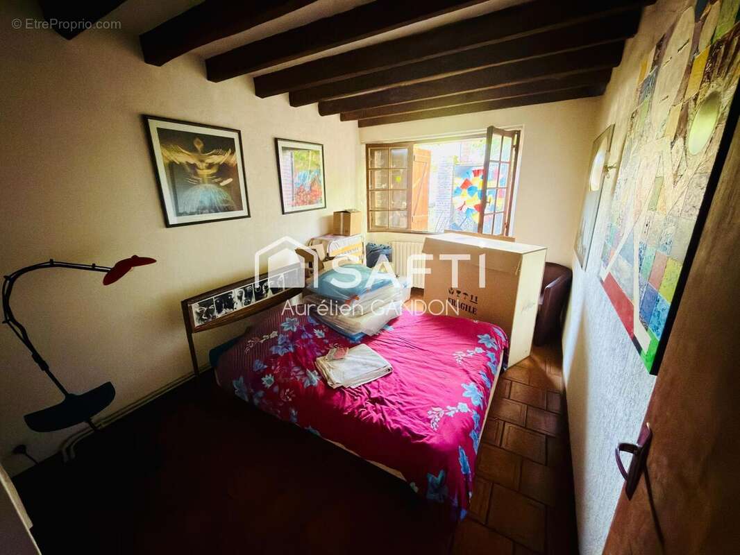 Maison 222 m² à Les Bordes  - photo 9