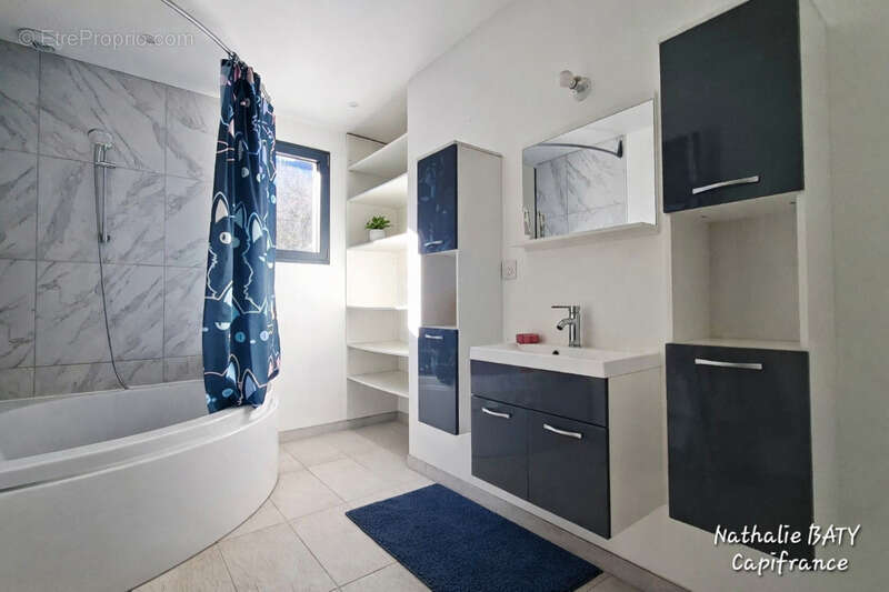 Rare à Val de Chaise: Grande maison familiale de 182 m² habitables + Annexe + Terrain piscinable - photo 10