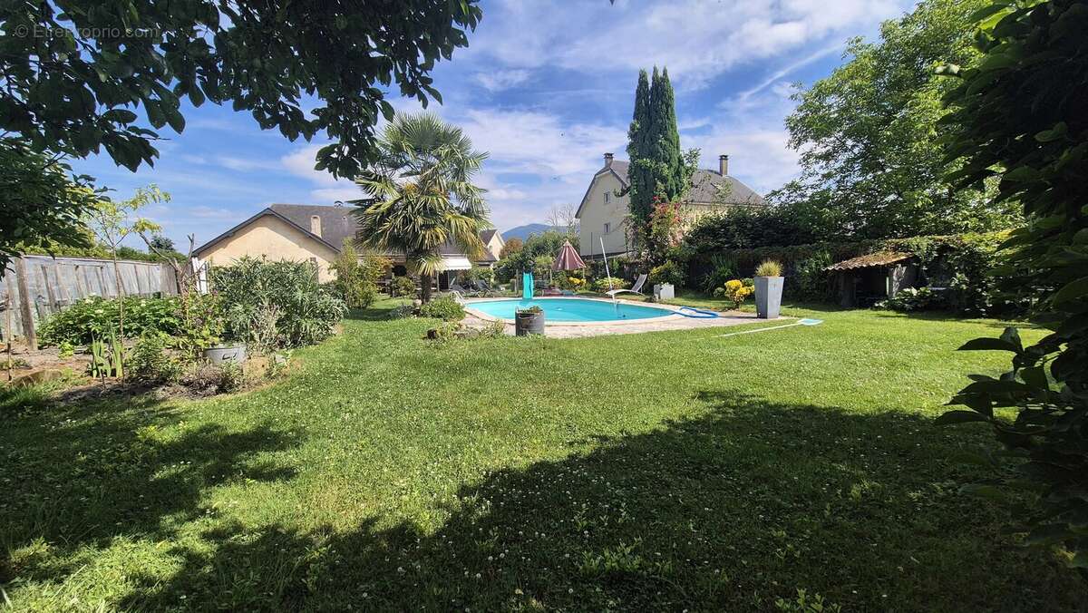 Maison à ASSON