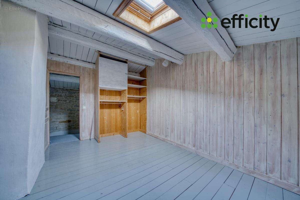 Appartement à SAINT-MARTIN-DE-RE