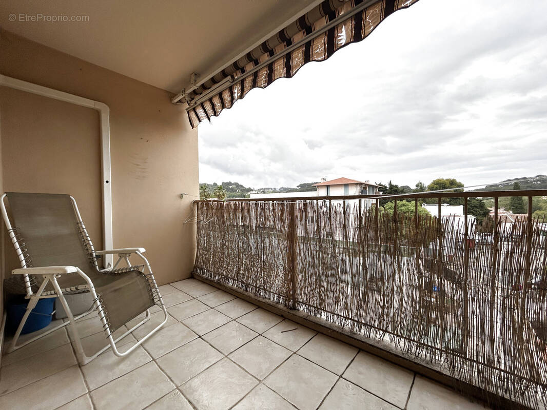 Appartement à OLLIOULES