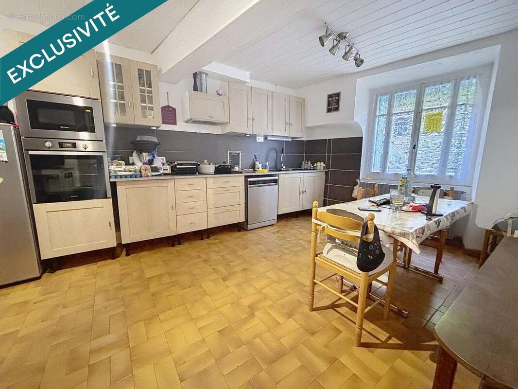 Maison 166 m² à Cenne-Monesties  - photo 7