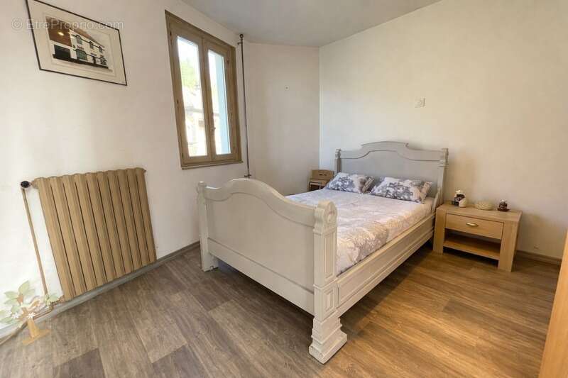 Maison de 67 m² - 4 pieces - grand terrain - photo 8