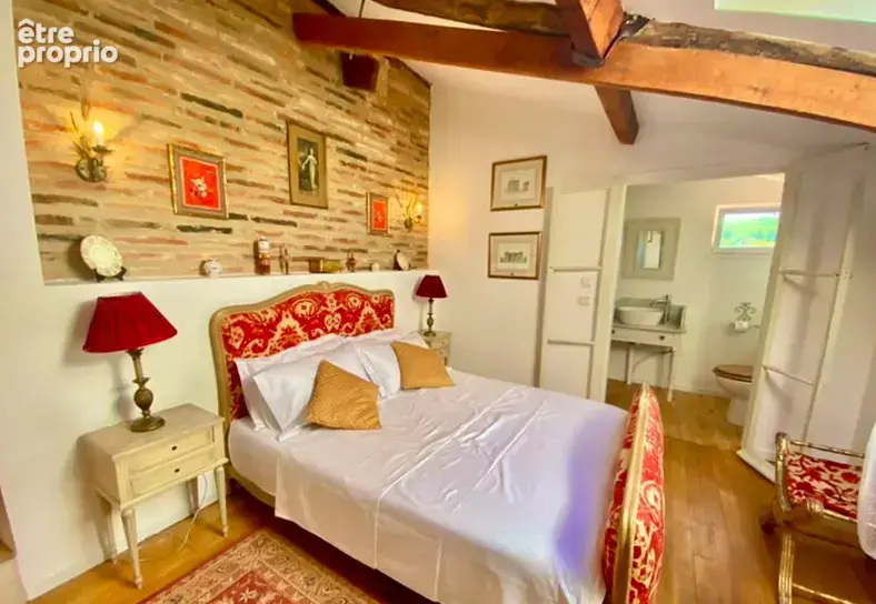Maison de bourg renovee avec 2 chambres et jardinet - photo 5