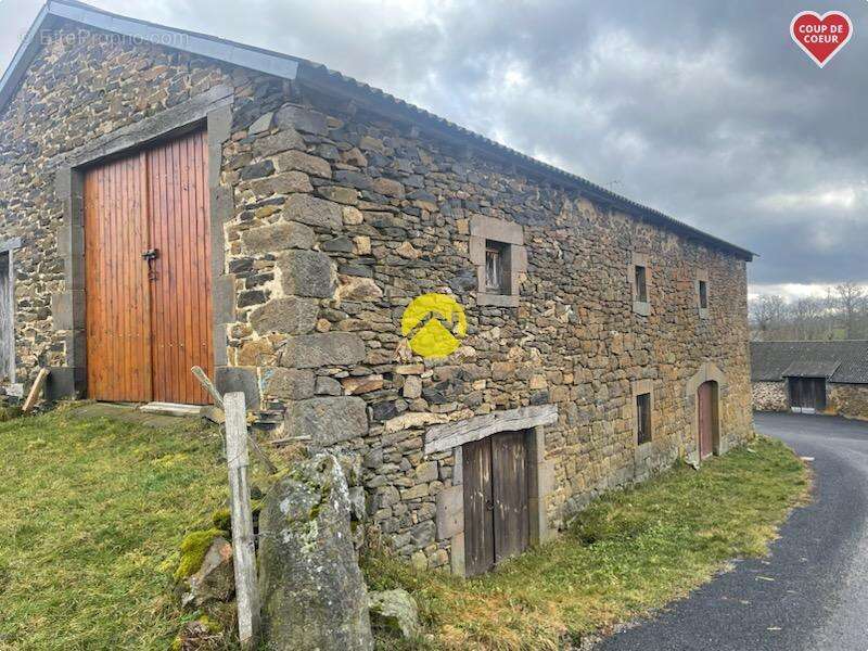 Maison à PIERREFORT