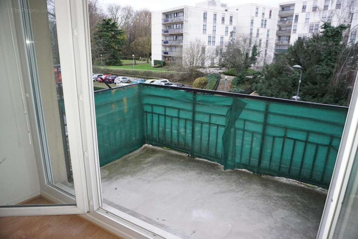 Appartement à TORCY