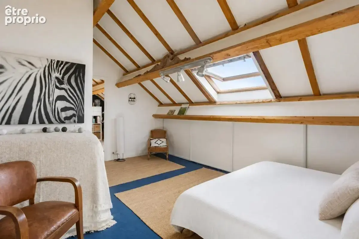 Maison de 7 pièces de 260 m² à Saint-Sébastien - photo 13