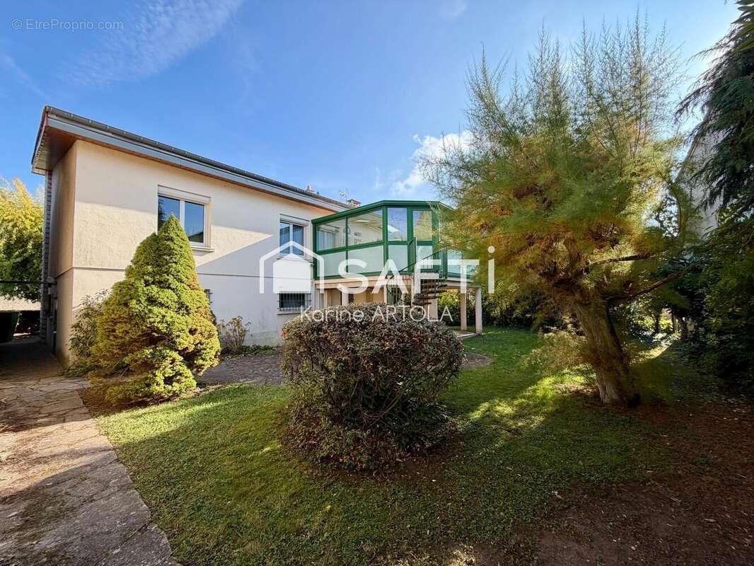 Photo 2 - Maison à THIERVILLE-SUR-MEUSE