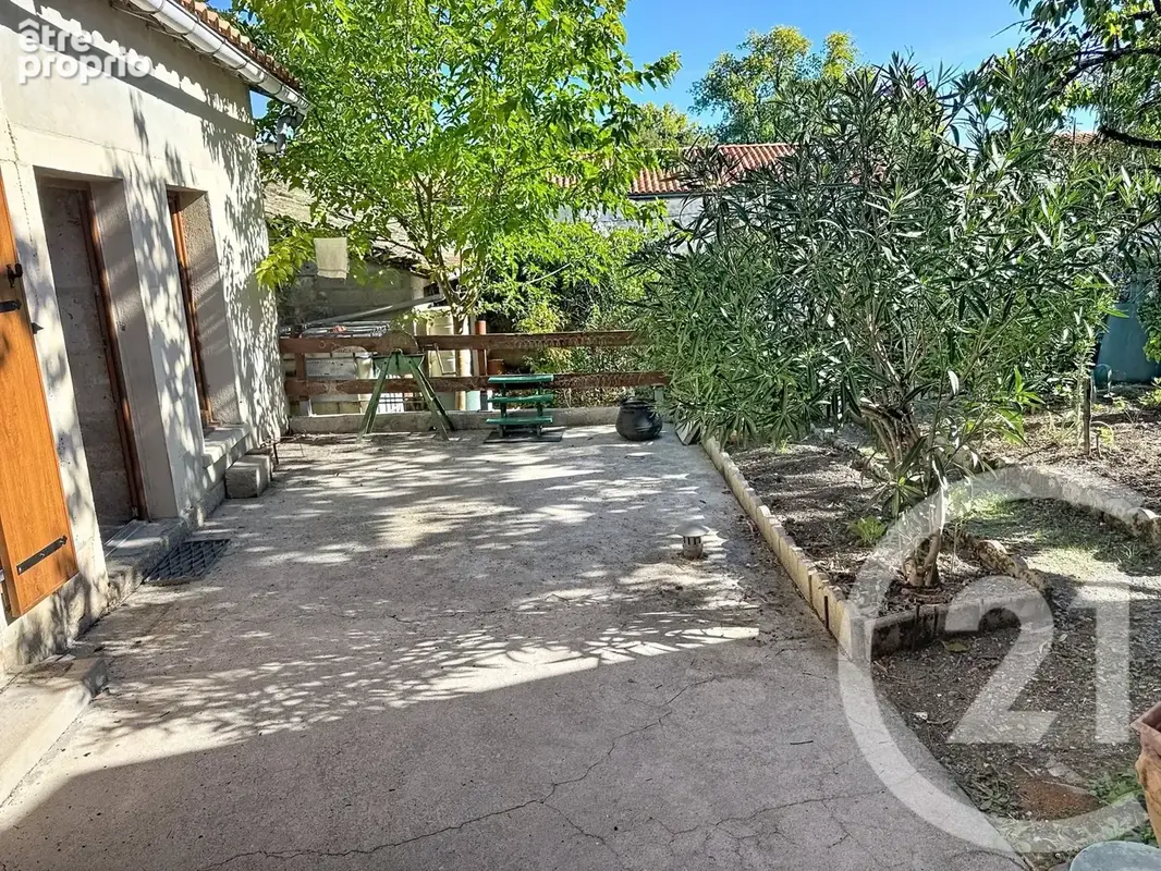 Maison 2 pièces 62 m² à vendre à Saint-Michel (16470) - photo 5