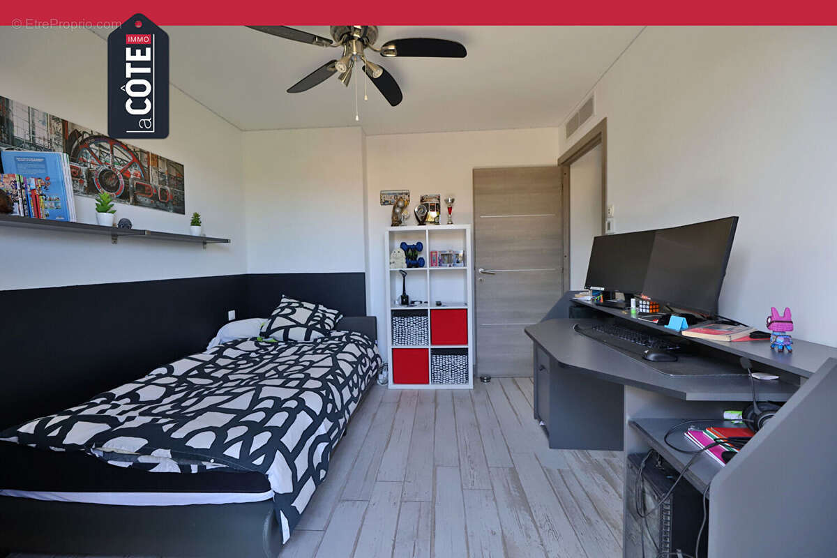 Appartement à CHATEAUNEUF-LES-MARTIGUES