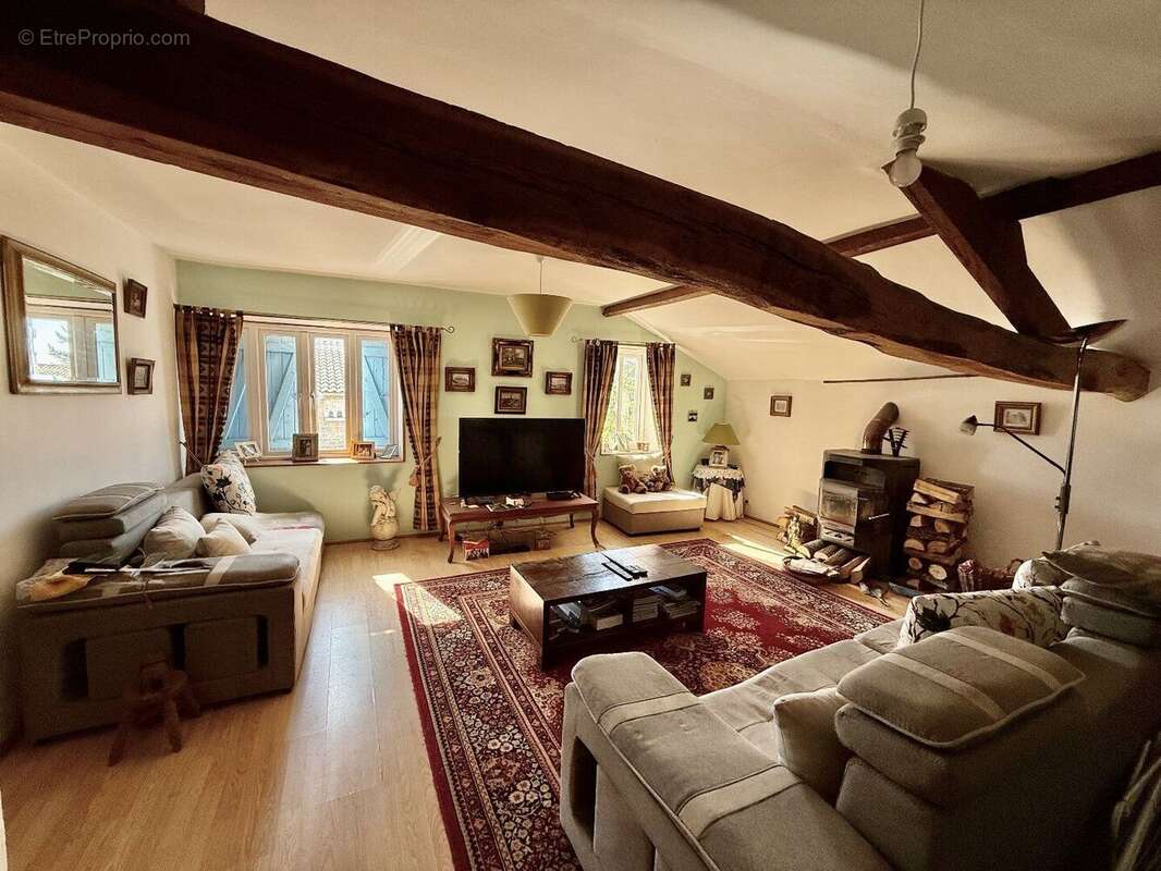 Maison à TILLOU