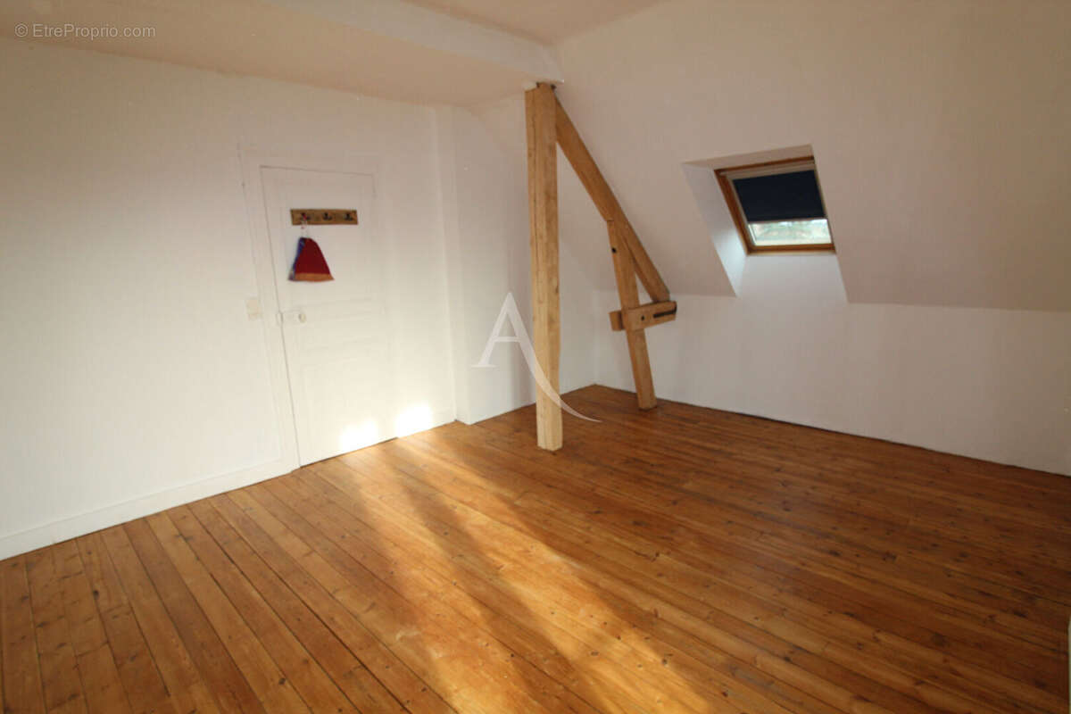 Maison à CHAMBOURG-SUR-INDRE