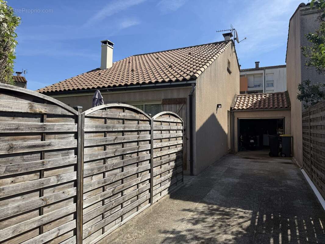 Maison à TREBES