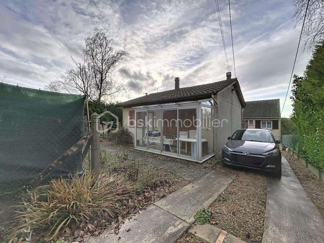 Maison à CORBEIL-ESSONNES