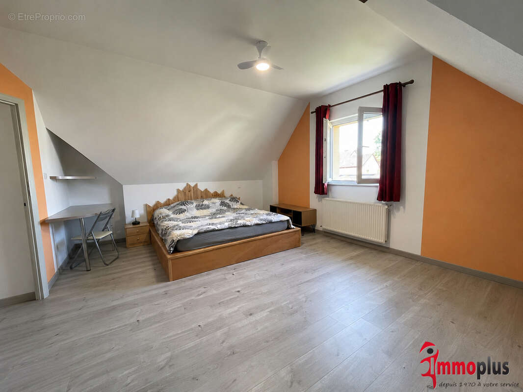 SENTHEIM - Maison individuelle de 155 m2 avec 3 suites, garage double et dépendance - Belles prestations ! - photo 17