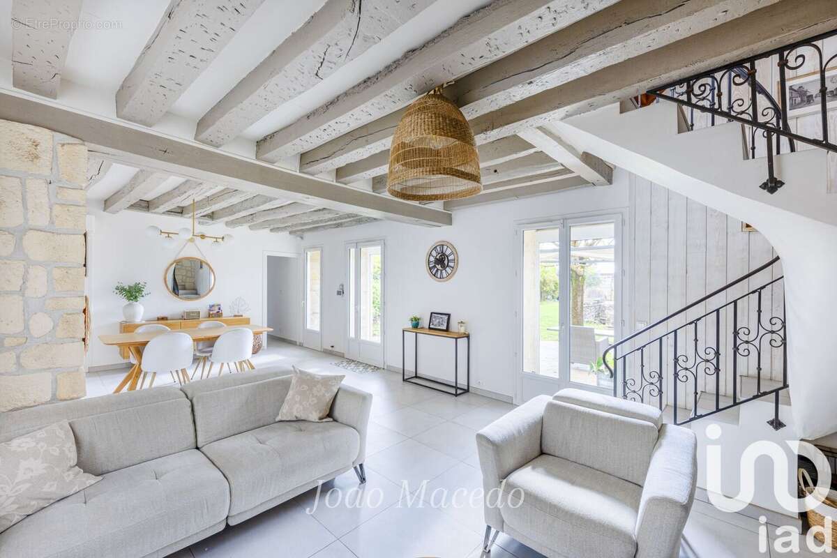 Photo 4 - Maison à VIGNY