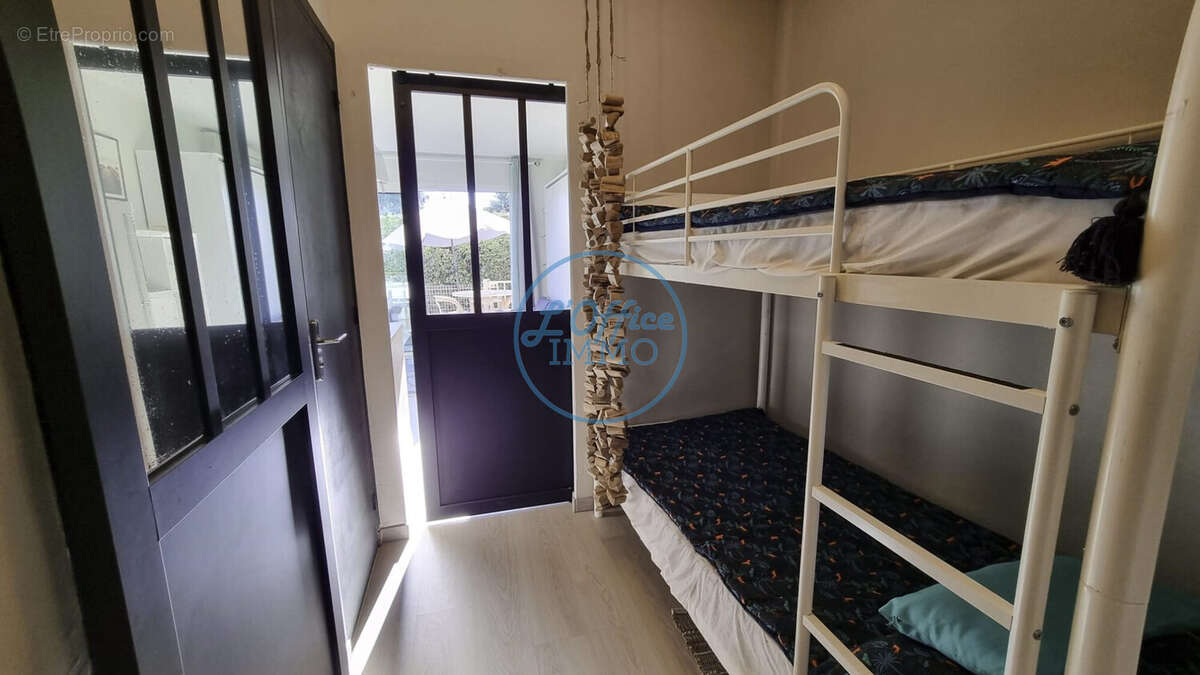 Appartement à HYERES