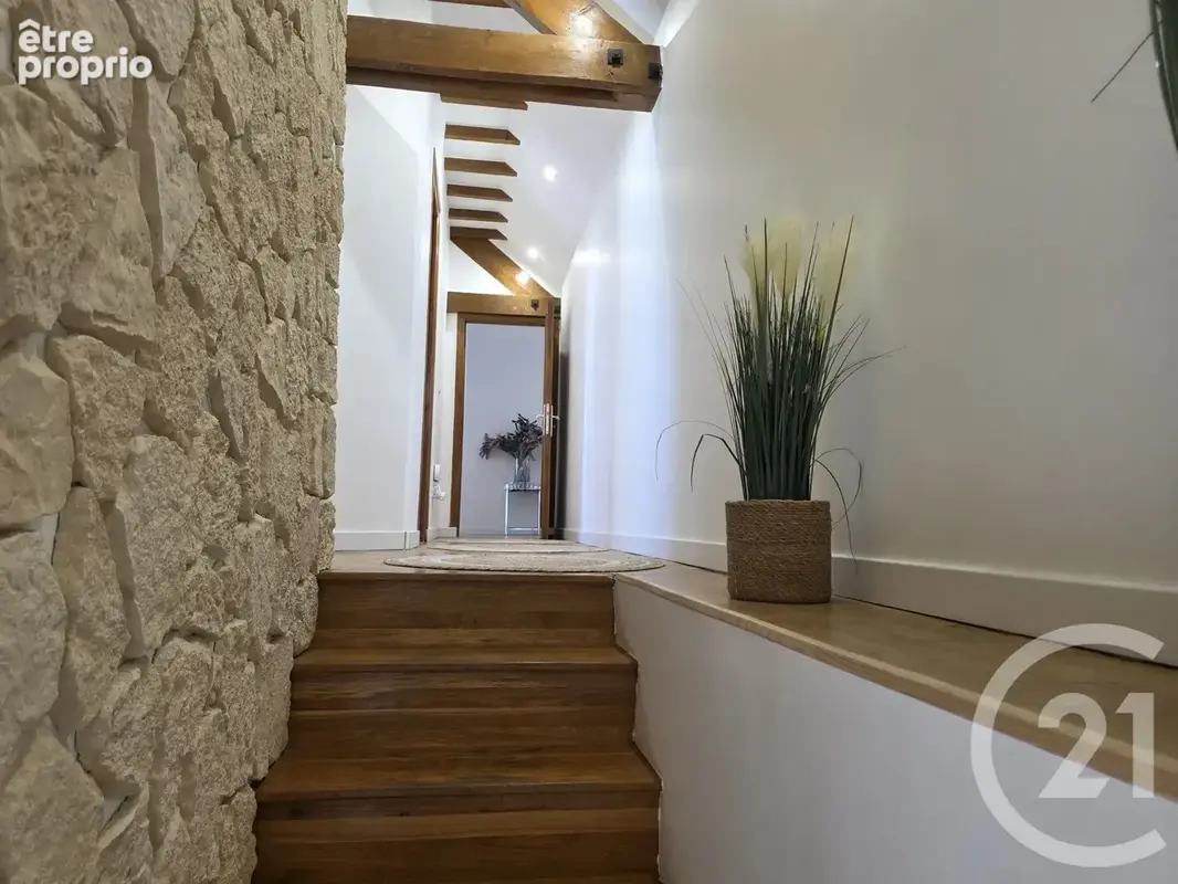 Maison 6 pièces 190 m² à vendre à Montge-En-Goele (77230) - photo 7