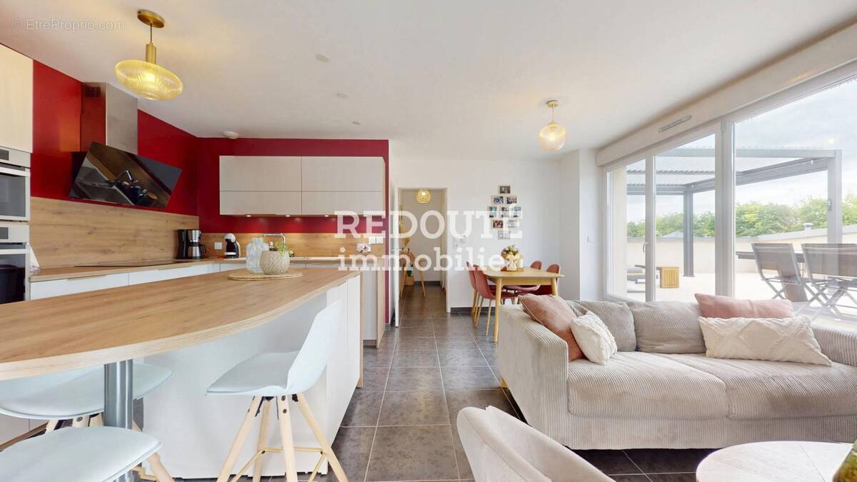 Appartement à BEZANNES