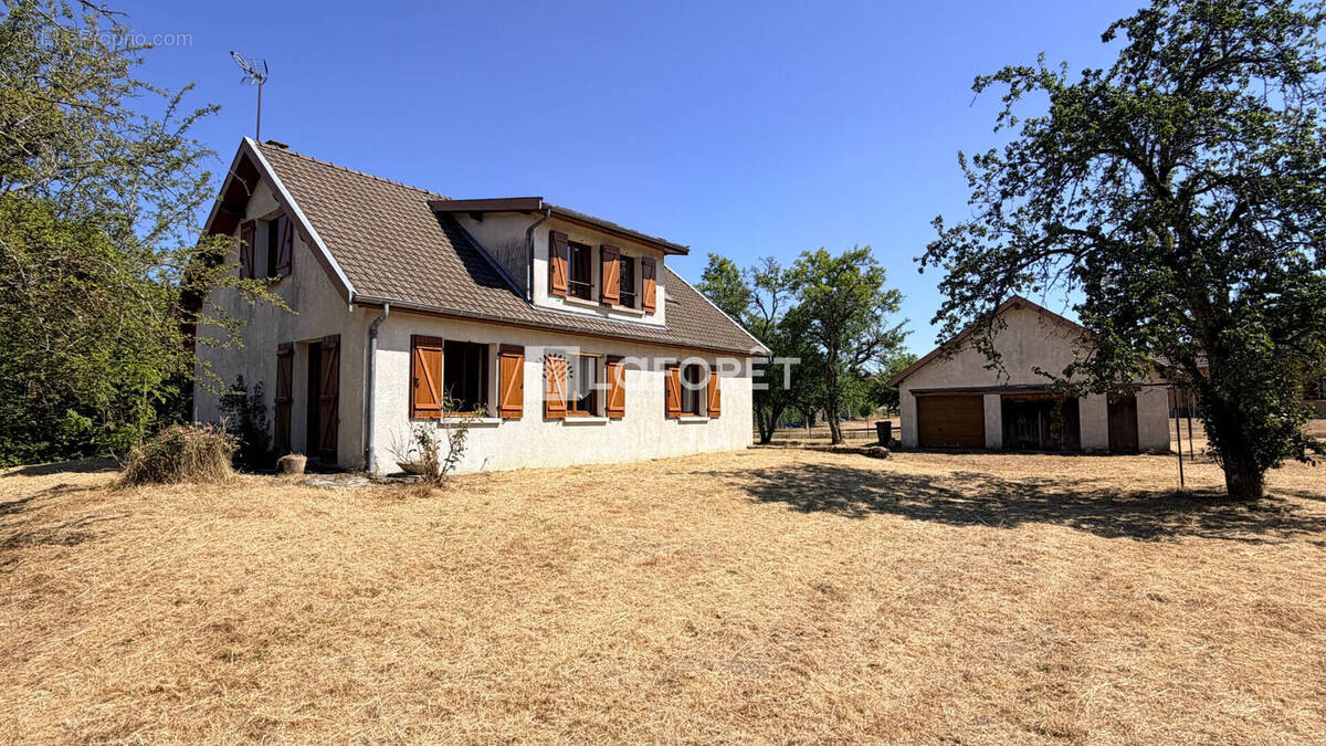 Maison à MOIREMONT